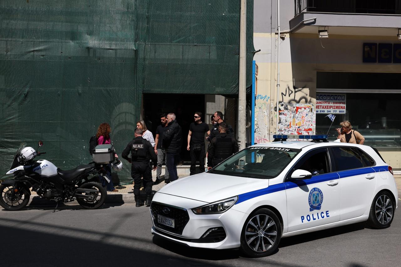 89-year-old gunman shoots four in two Athens attacks