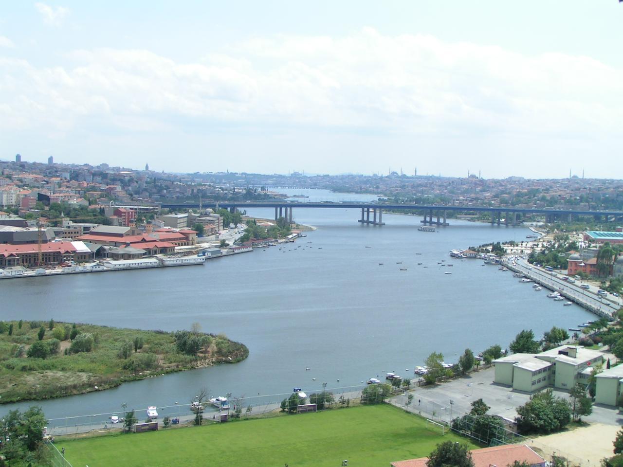 View of the Golden Horn from Pierre Loti Hill, overlooking the cafe area in Istanbul, July 1, 2008. (Photo via Wikimedia)