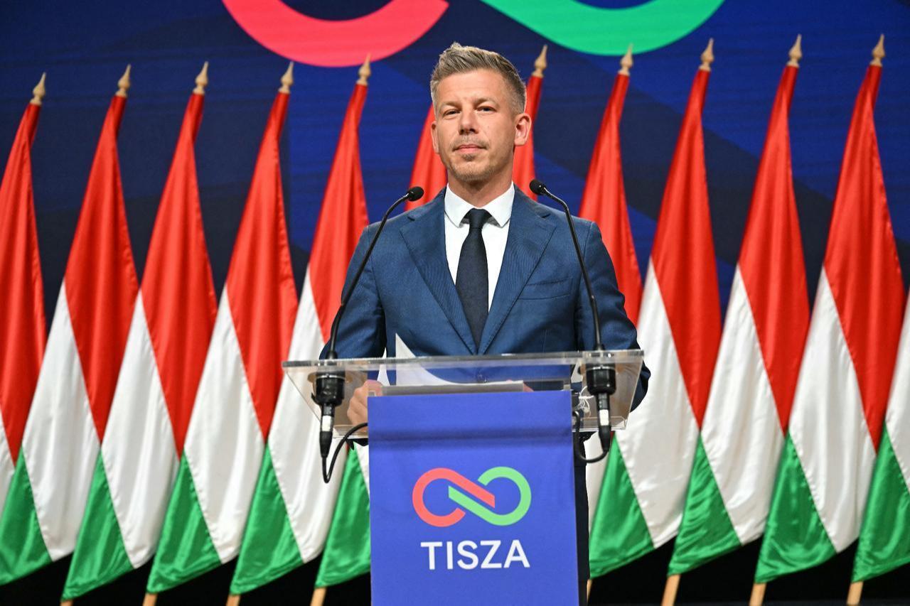 Peter Magyar, leader of the pro-European conservative TISZA party, delivers a press conference at the HUNGEXPO Congress and Exhibition Center in Budapest, Hungary, on April 13, 2026. (AFP Photo)