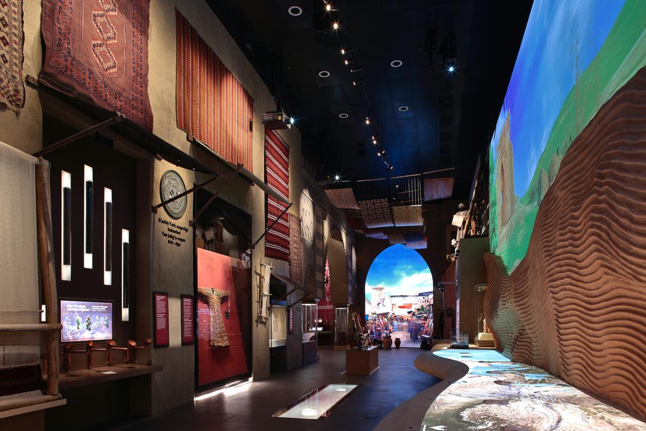 The center, homes to tens of thousands of artifacts and rare manuscripts. Tashkent, Uzbekistan, April 29, 2026. (AA Photo)