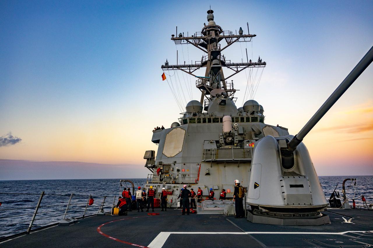 Uss Higgins fire knocks out power and propulsion, Navy says