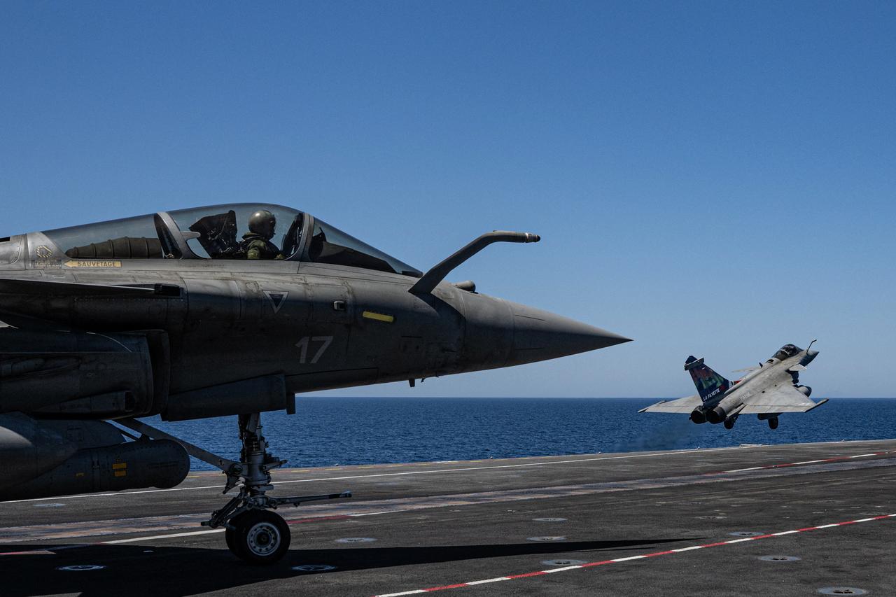 French troop deployment to Greek Cyprus 'risks disrupting delicate balance': Türkiye