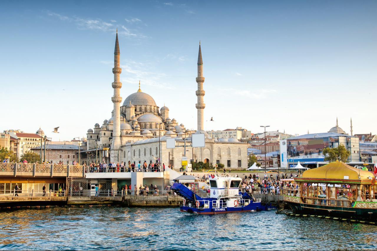 View of Suleymaniye Mosque and ferry traffic along the Eminonu waterfront in Istanbul, Türkiye, Oct. 6, 2015. (Adobe Stock Photo)