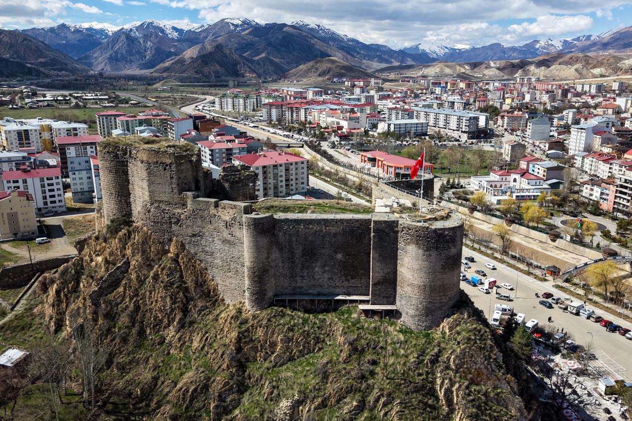 2,400-year-old Urartian castle in Erzurum set for restoration