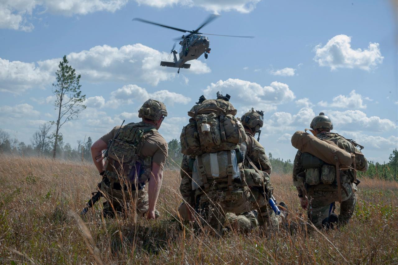 Pararescue Airmen assigned to the 38th Rescue Squadron prepare to transport a wounded Airman during a simulated rescue mission Feb. 25, 2021, at Moody Air Force Base, Ga. (Photo via U.S. Air Force)