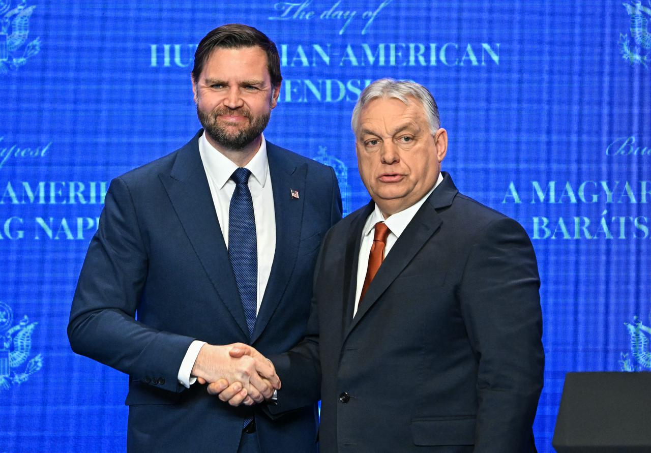 Hungary's Prime Minister Viktor Orban (R) and US Vice President JD Vance shake hands after a joint press conference in Budapest, Hungary, April 7, 2026. (AFP Photo)