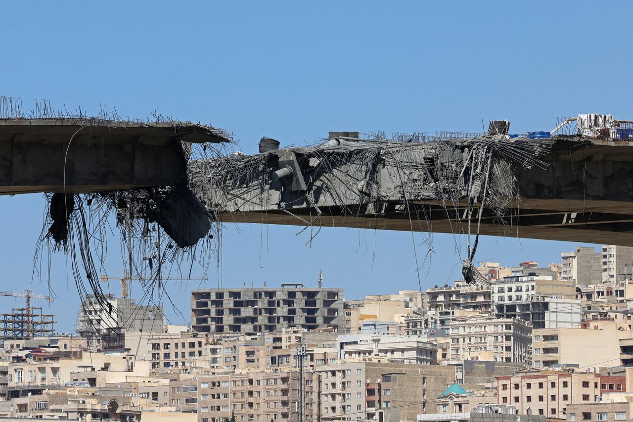 A view of the B1 bridge is pictured a day after it was destroyed by a strike in Karaj, around 20 miles (35 km) southwest of Tehran, April 3, 2026. (AFP Photo)