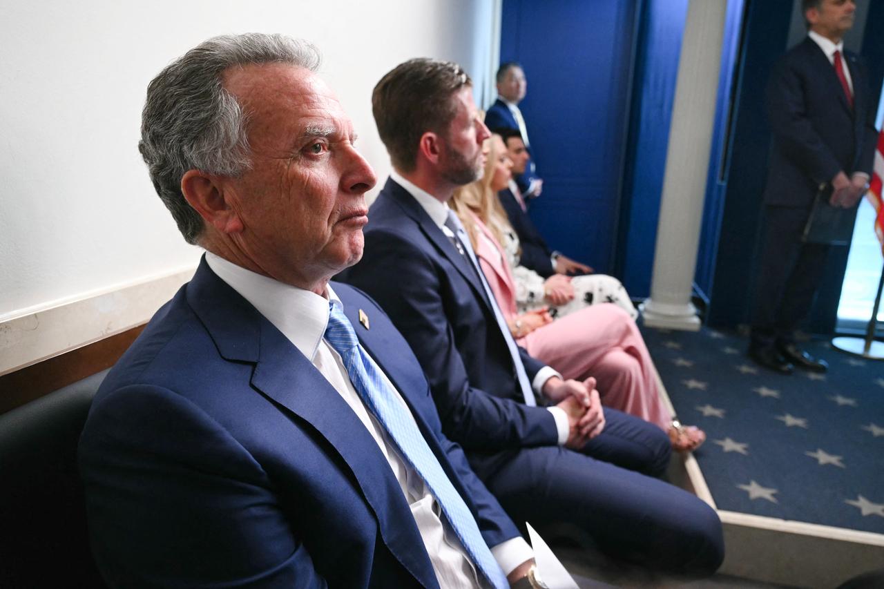 (L/R) US Special Envoy for the Middle East Steve Witkoff, Eric Trump, Lara Trump, Tiffany Trump, and Michael Boulos look on as US President Donald Trump speaks about the conflict in Iran, April 6, 2026, in Washington, DC. (AFP Photo)