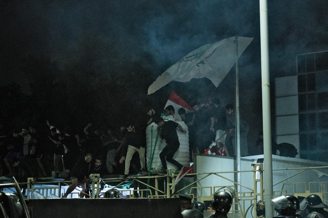 Iraq forms committee after protesters storm Kuwait consulate in Basra