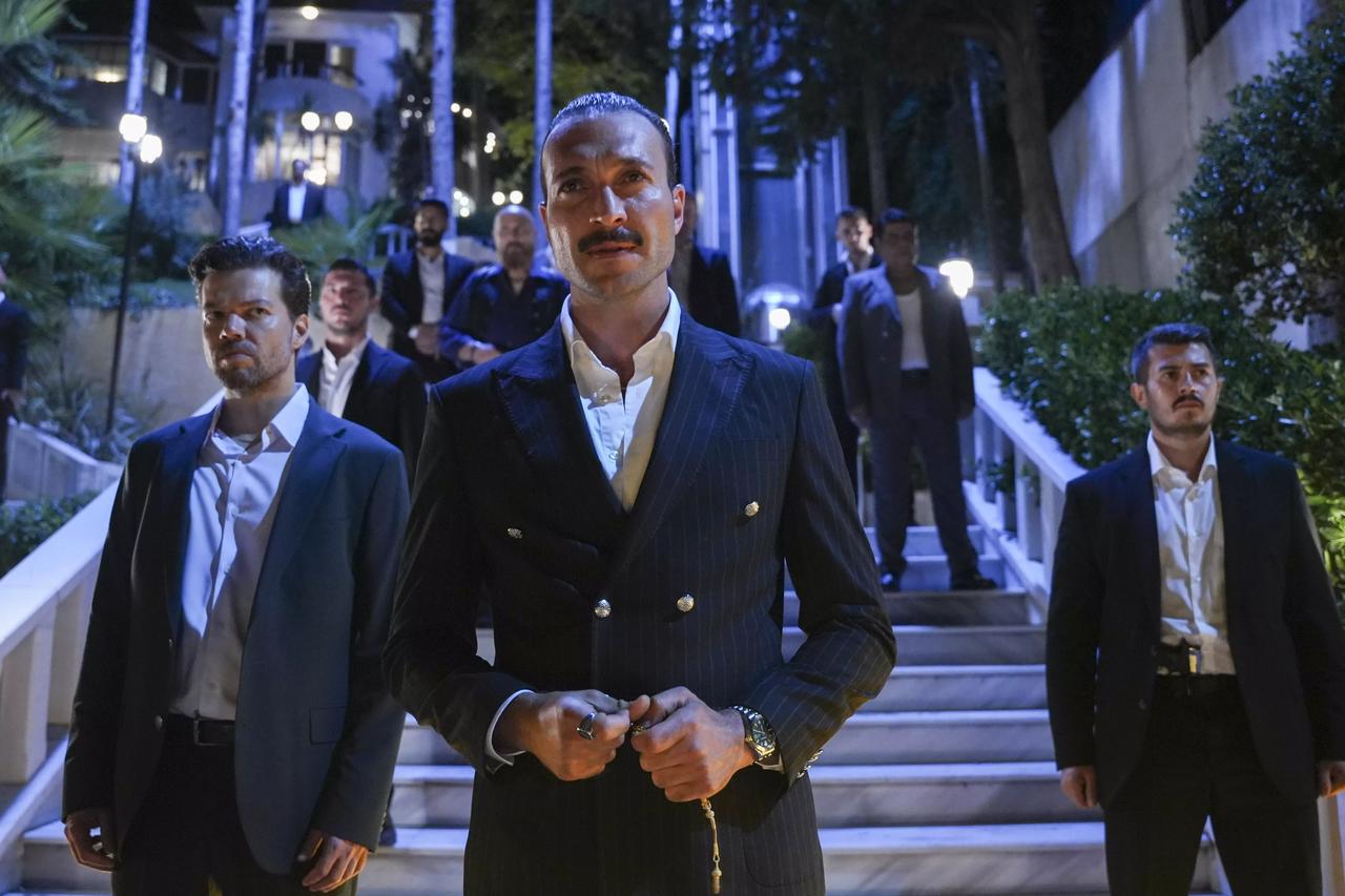 Israeli minister targets Turkish actor after Gaza-related post sparks online backlash