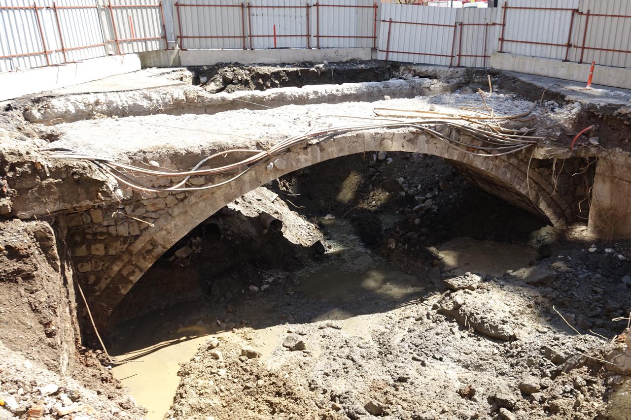 Stone bridge from 1826 revealed after decades beneath road in Türkiye