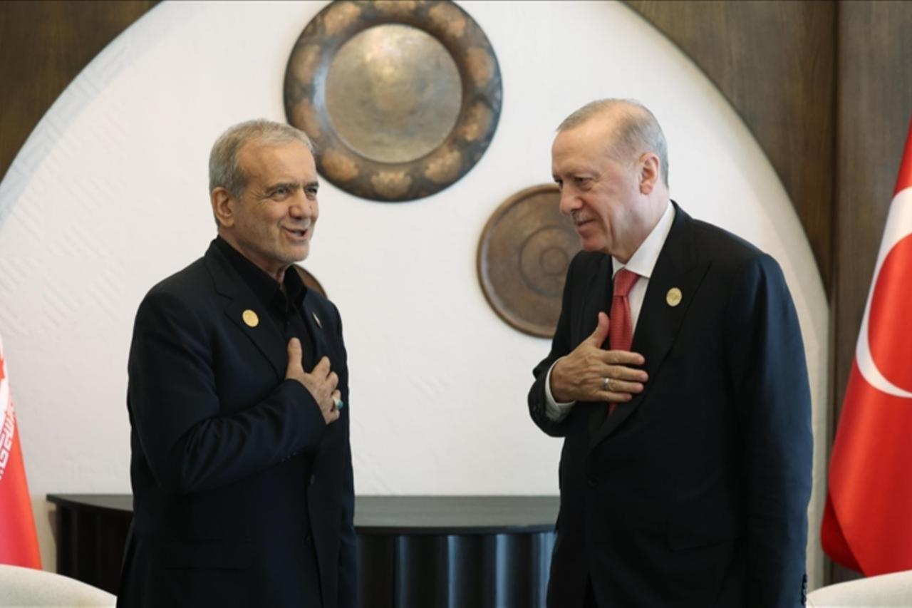 Erdogan urges maximum use of peace talks in call with Iran's Pezeshkian