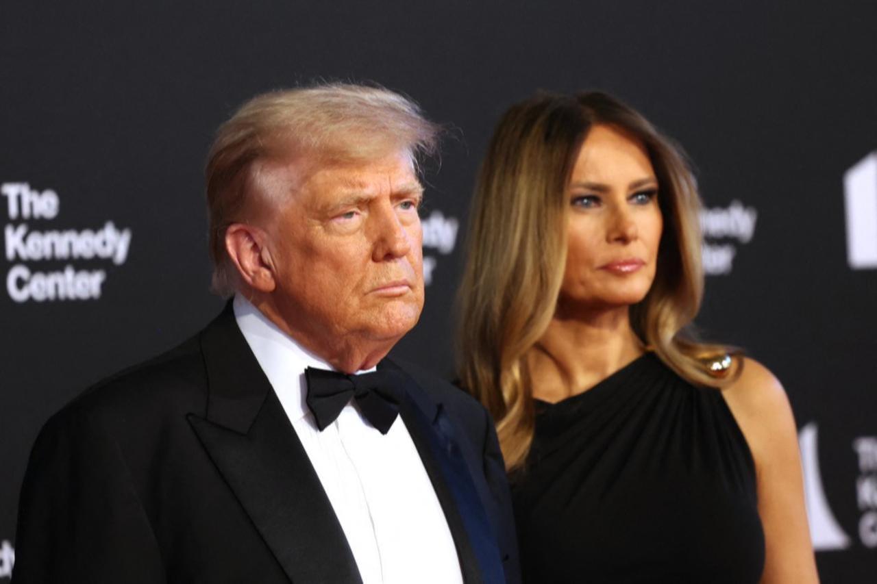 US President Donald Trump (L) and First Lady Melania Trump (R) arrive to attend the opening night of  Les Miserables  at the Kennedy Center in Washington, DC, United States, June 11, 2025. (AFP Photo)