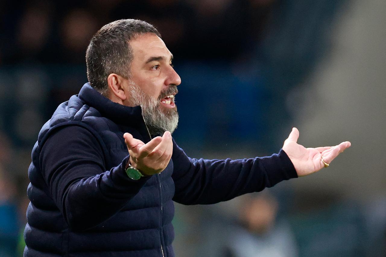 Arda Turan’s Shakhtar Donetsk falls 3–1 to Crystal Palace in Conference League