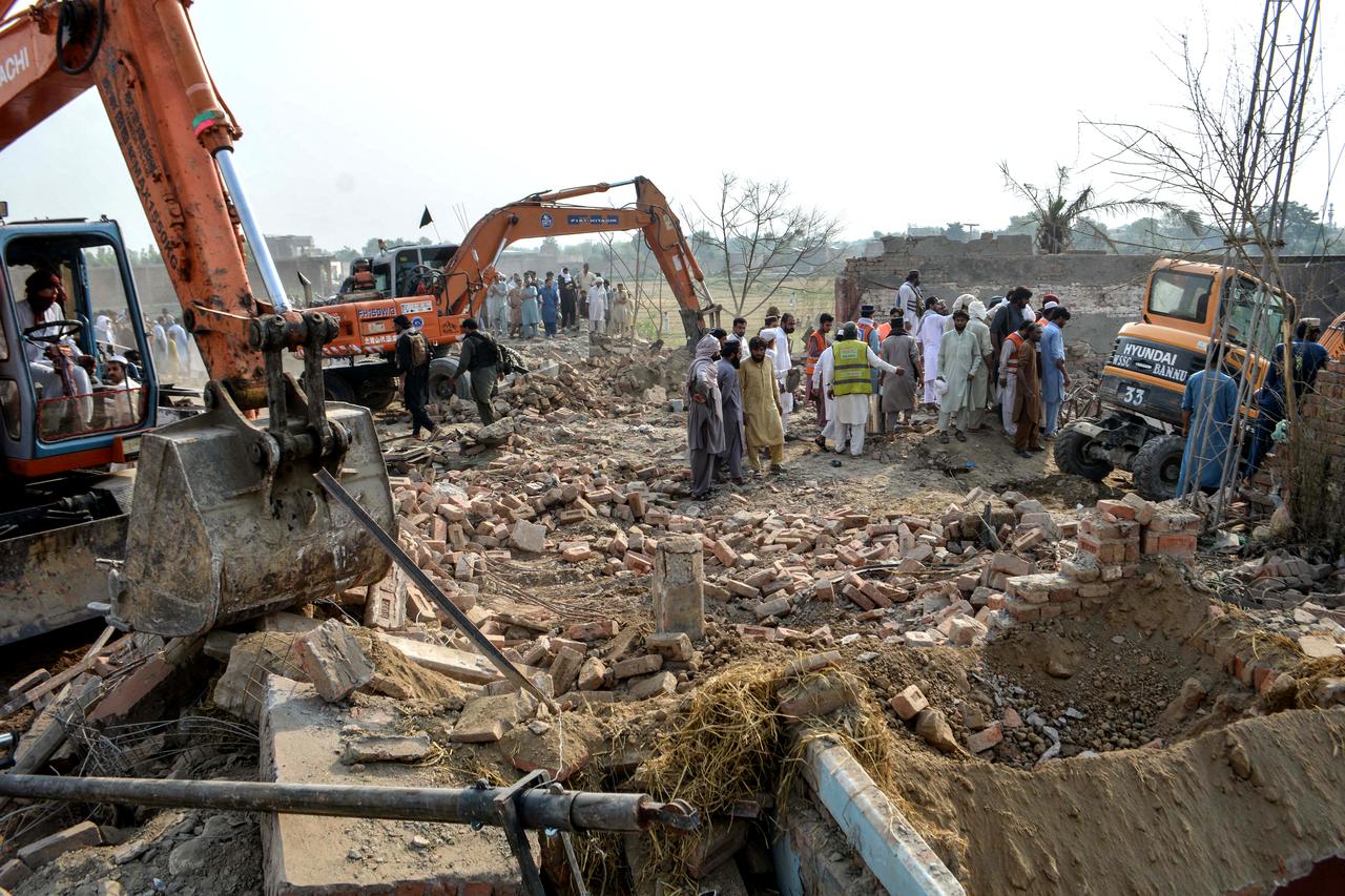 Excavators clear rubble from a damaged police checkpost following a car bombing attack by militants in the Fateh Khel area of Pakistan's Bannu on May 10, 2026. (AFP Photo)