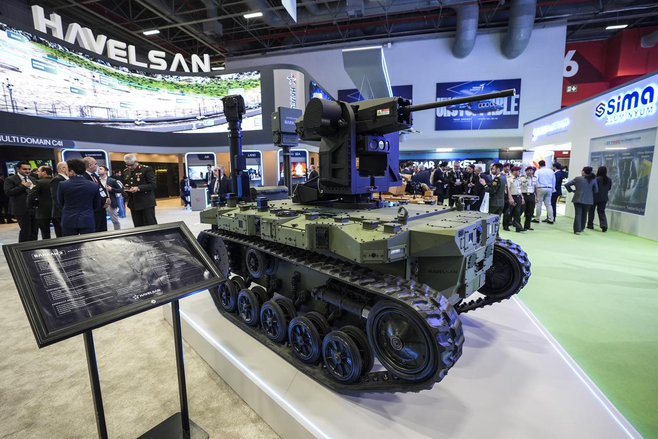 Havelsan's unmanned ground vehicle, "Barkan 3," was exhibited at the SAHA 2026 International Defense, Aviation, and Space Industry Fair on May 6, 2026. (AA Photo)