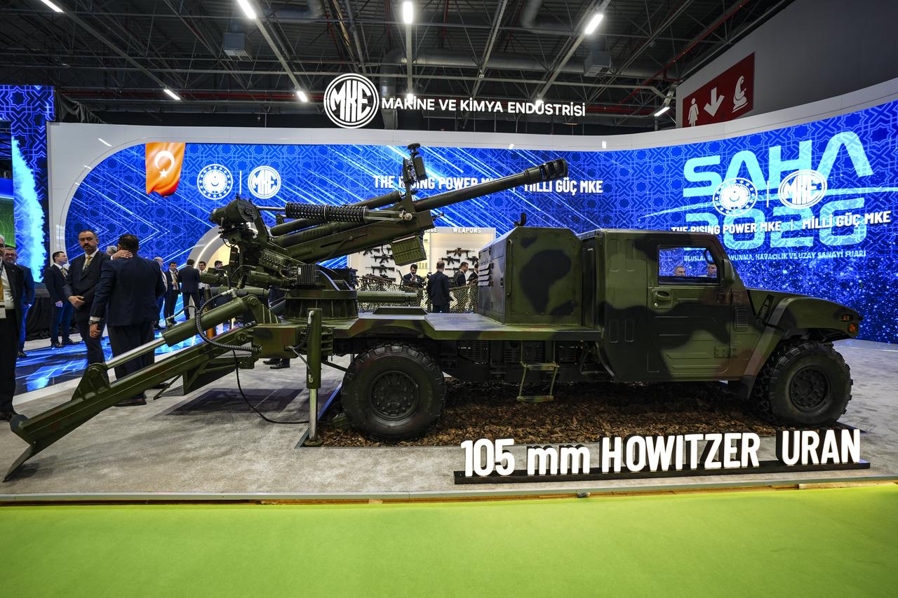 Enfal-17, Tolga and Attila howitzers debut as MKE brings 52 products to SAHA
