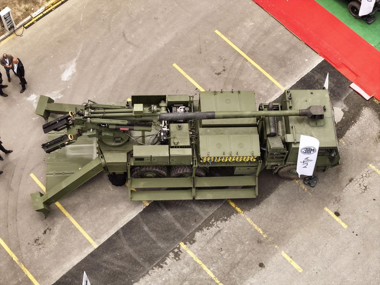 An aerial view of the MKE's Atilla truck-mounted 155/52mm howitzer during the 2026 International Defense and Aerospace Exhibition (SAHA 2026) in Istanbul, May 5, 2026. (AA Photo)
