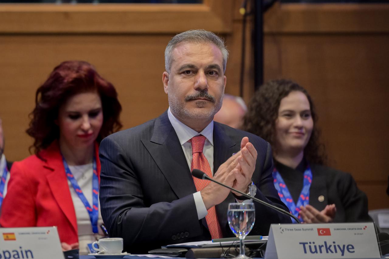Turkish FM Fidan to visit Qatar amid regional tensions, Hormuz concerns