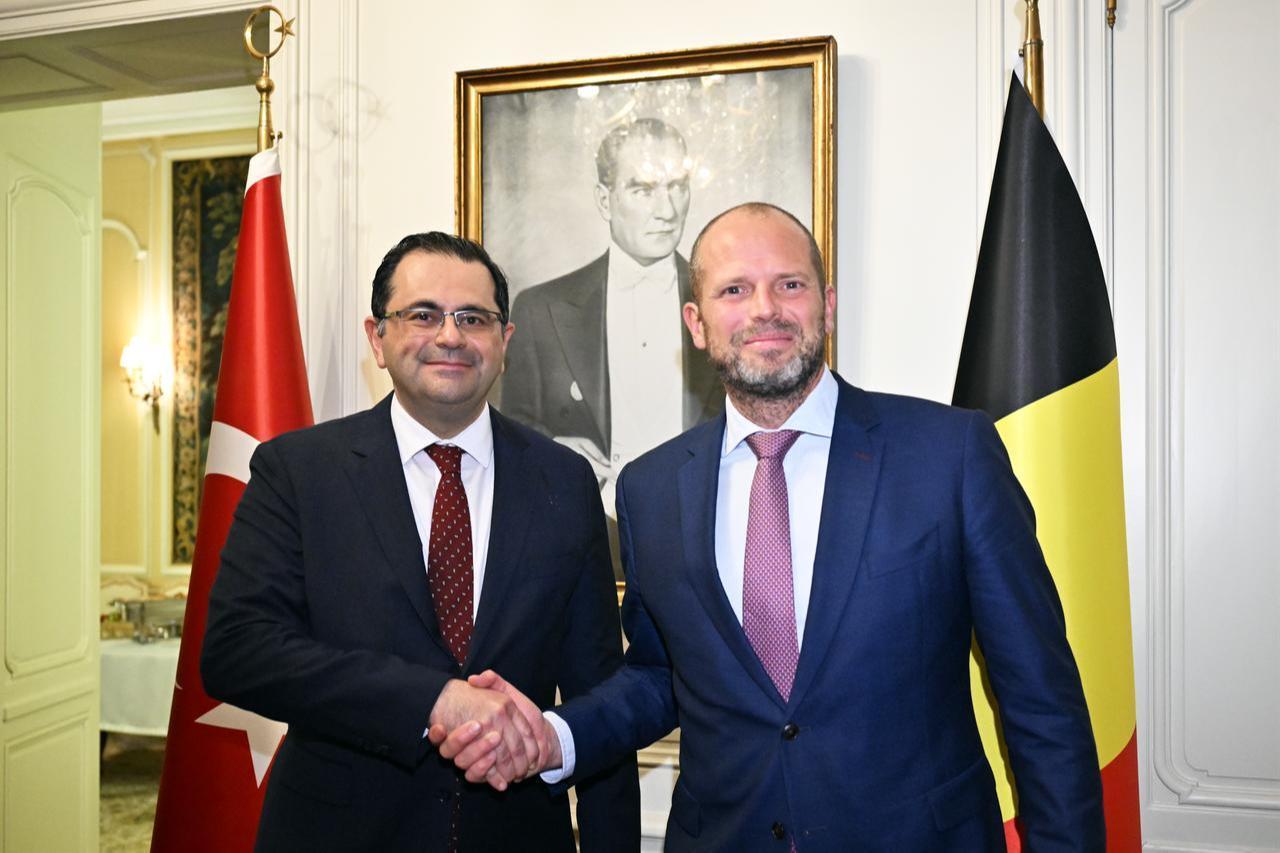 Belgian Defence and Foreign Trade Minister Theo Francken (R), attending a reception hosted by Türkiye’s Ambassador to Brussels Baris Tantekin (L) in Belgium on Dec. 9, 2025. (AA Photo)
