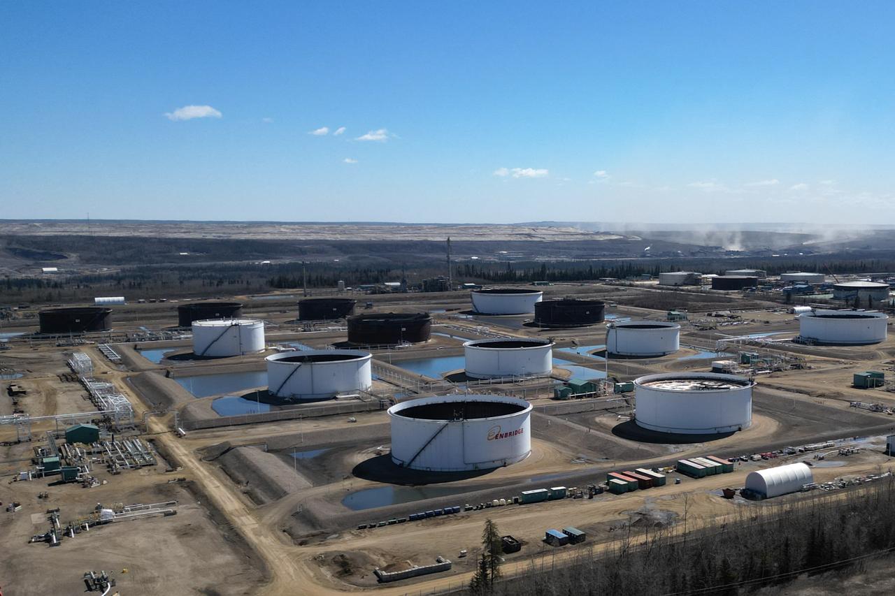 Crude extends gains as US-Iran talks remain deadlocked
