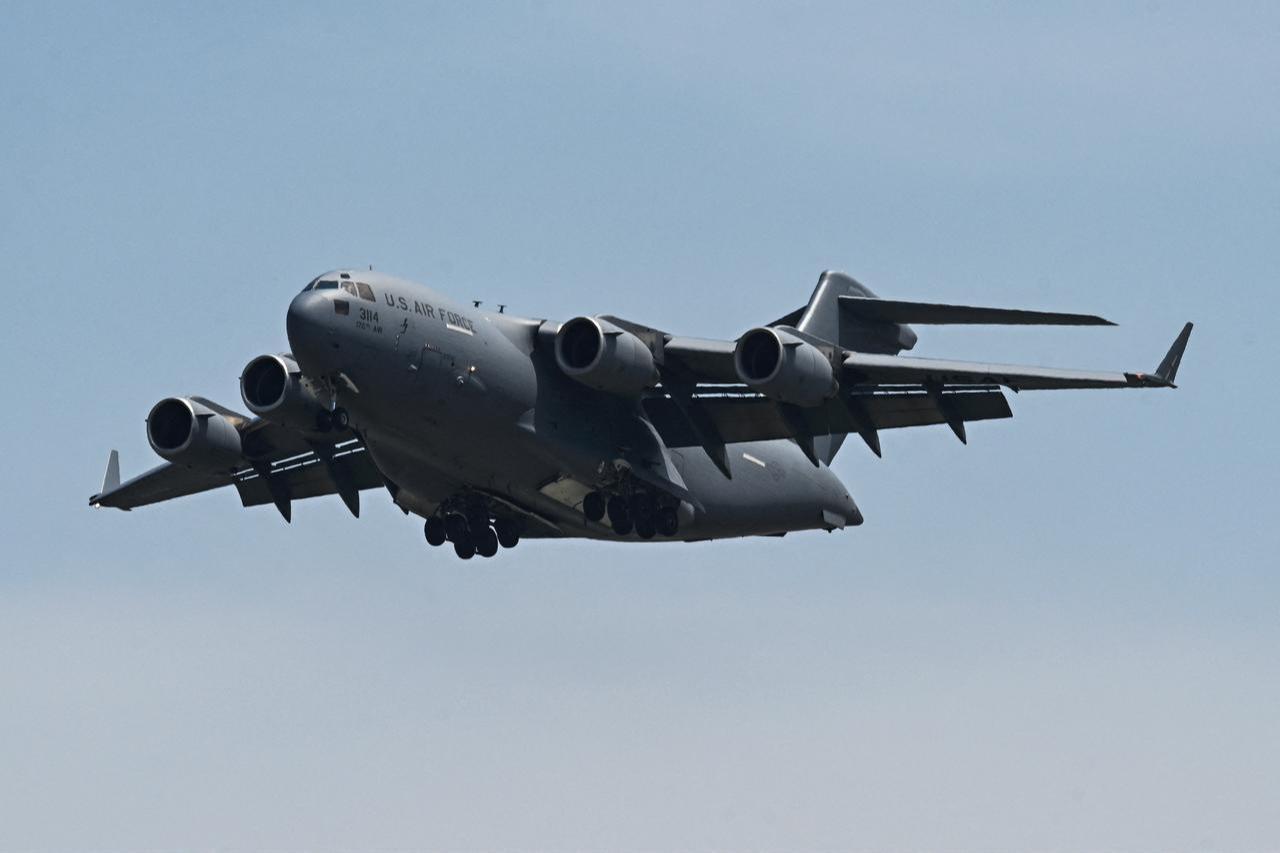 A US Air Force Boeing C-17A Globemaster III aircraft prepares to land at Pakistan's Nur Khan military airbase in Rawalpindi, April 20, 2026. (AFP Photo)