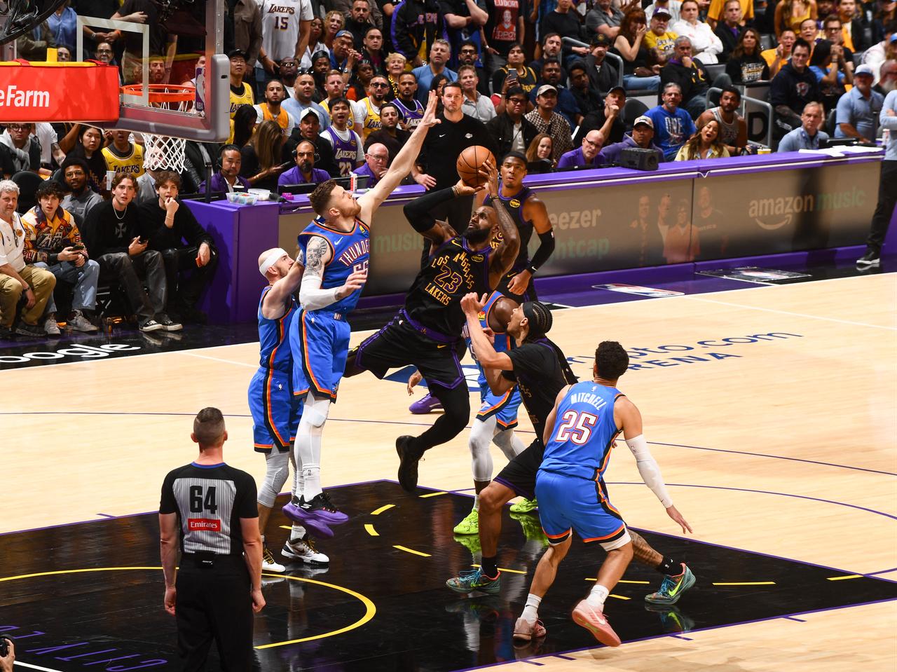 LeBron James #23 of the Los Angeles Lakers shoots the ball during the game against the Oklahoma City Thunder during Round Two Game Four on May 11, 2026 at Crypto.Com Arena in Los Angeles, California. (AFP Photo)