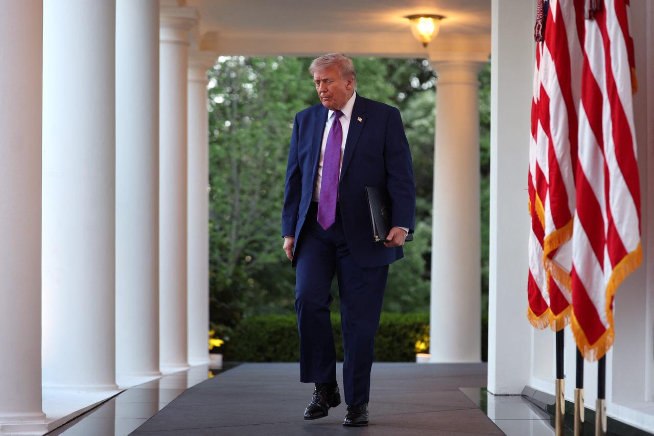 Trump says Cuba ‘asking for help,’ signals possible talks with Havana