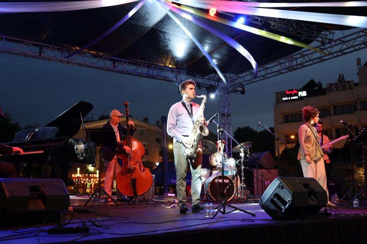 Italian ensemble ‘Fusion Project’ brings jazz-pop crossover to Marmaris