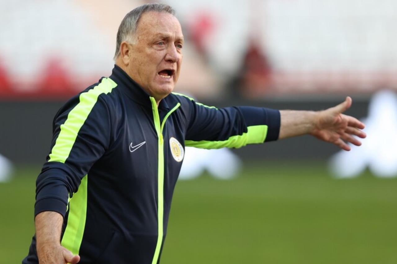Dick Advocaat returns to lead Curacao as oldest World Cup coach