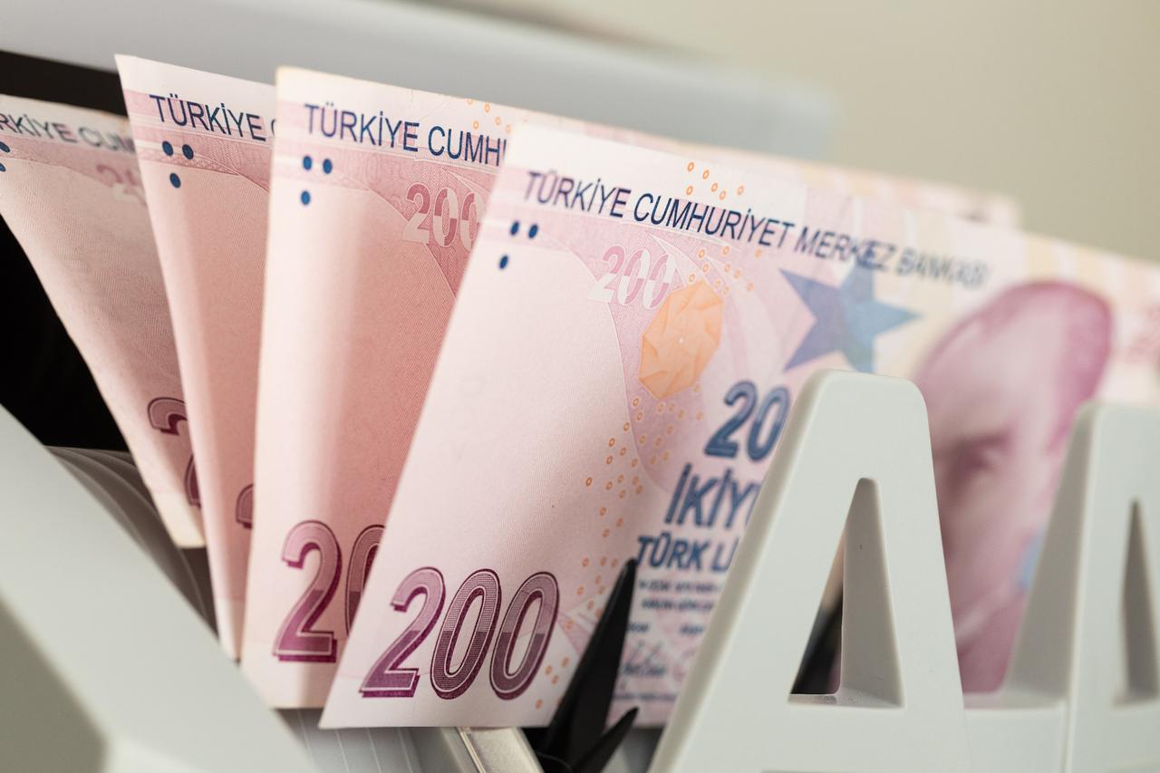 Turkish central government budget deficit widens to $7.4B in April