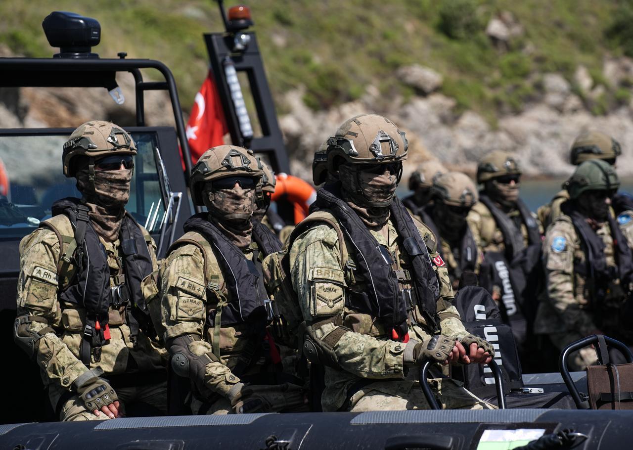 Turkish soldiers are seen in patrol boats in a boat training exercise held as part of the EFES-2026 Combined, Joint, Live-Fire Exercise in Izmir, Türkiye, May 12, 2026. (AA Photo)