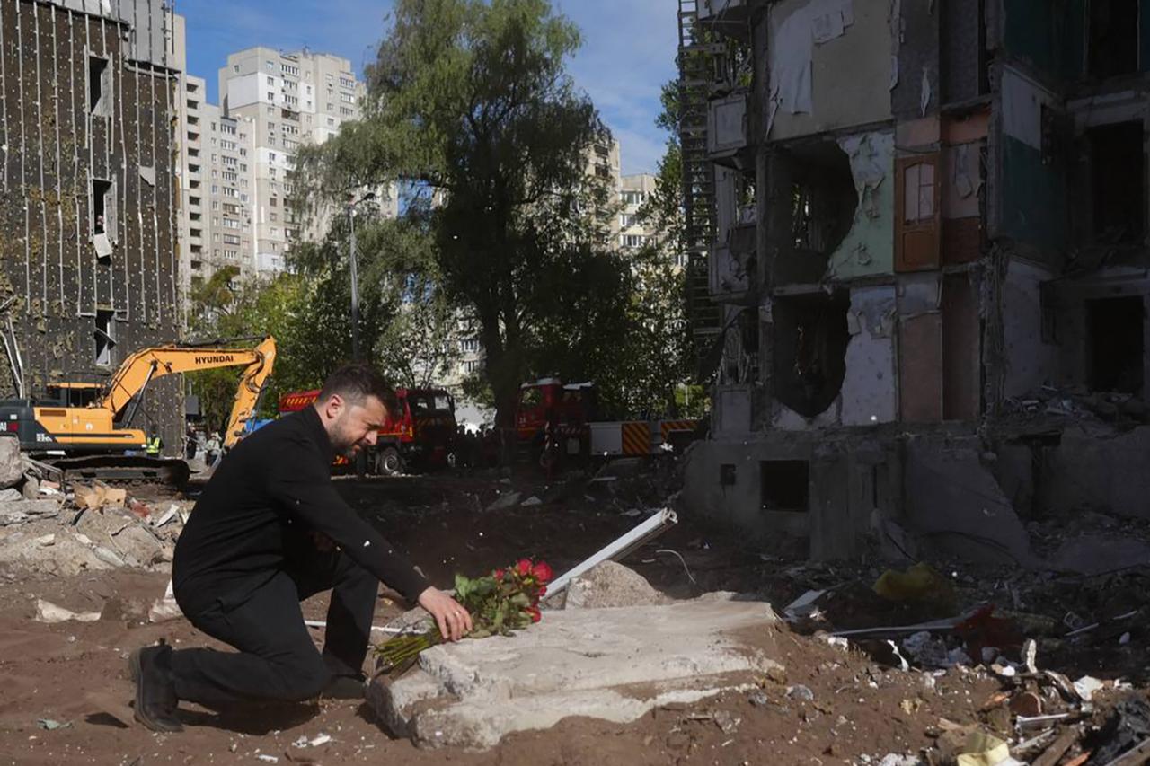 Zelenskyy warns Belarus, vows more strikes on Russia after 24 killed in Kyiv