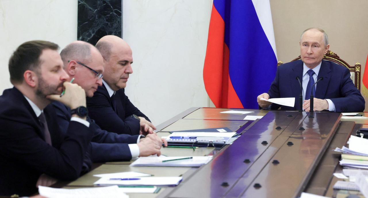 In this pool photograph distributed by the Russian state agency Sputnik, Russia's President Vladimir Putin chairs a meeting on economic issues in Moscow on May 15, 2026. (AFP Photo)