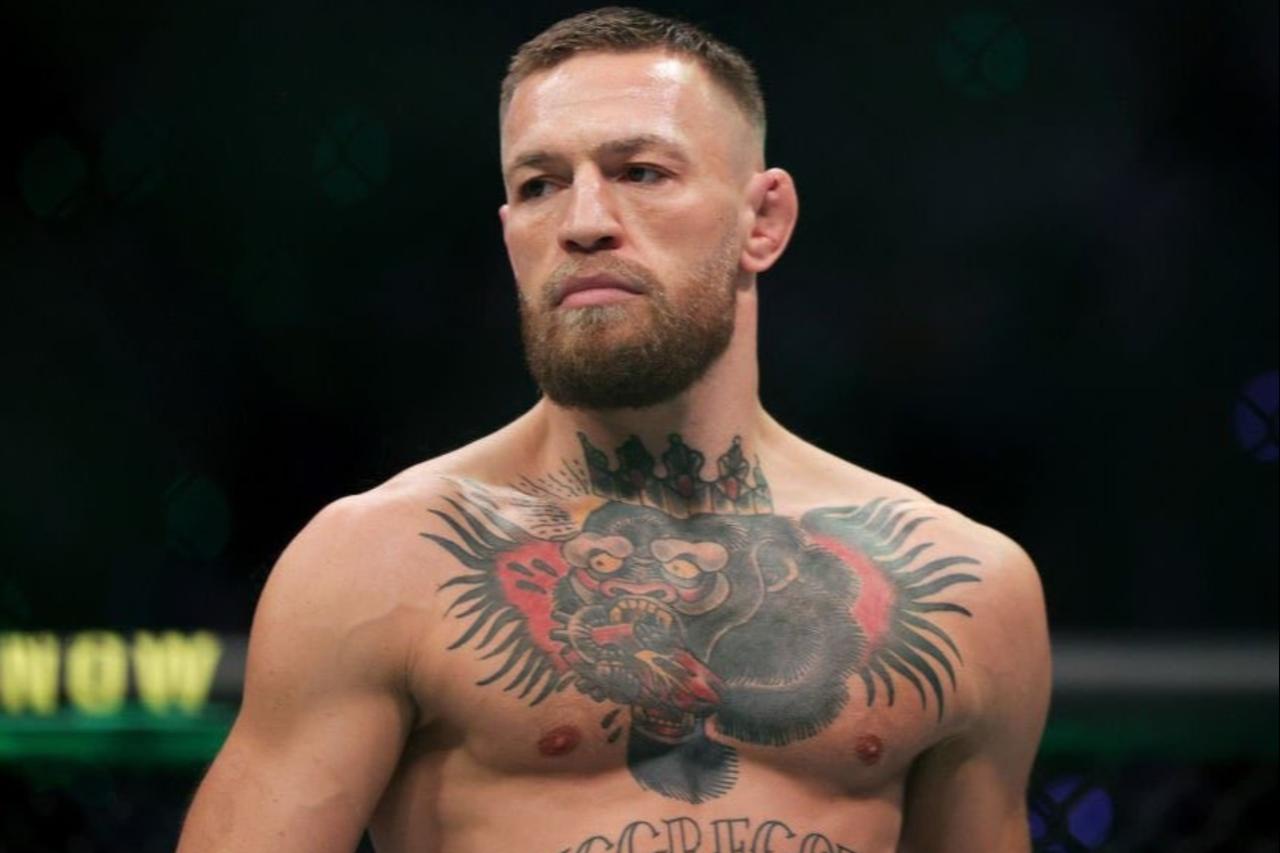 McGregor set to return to UFC octagon against Holloway in July