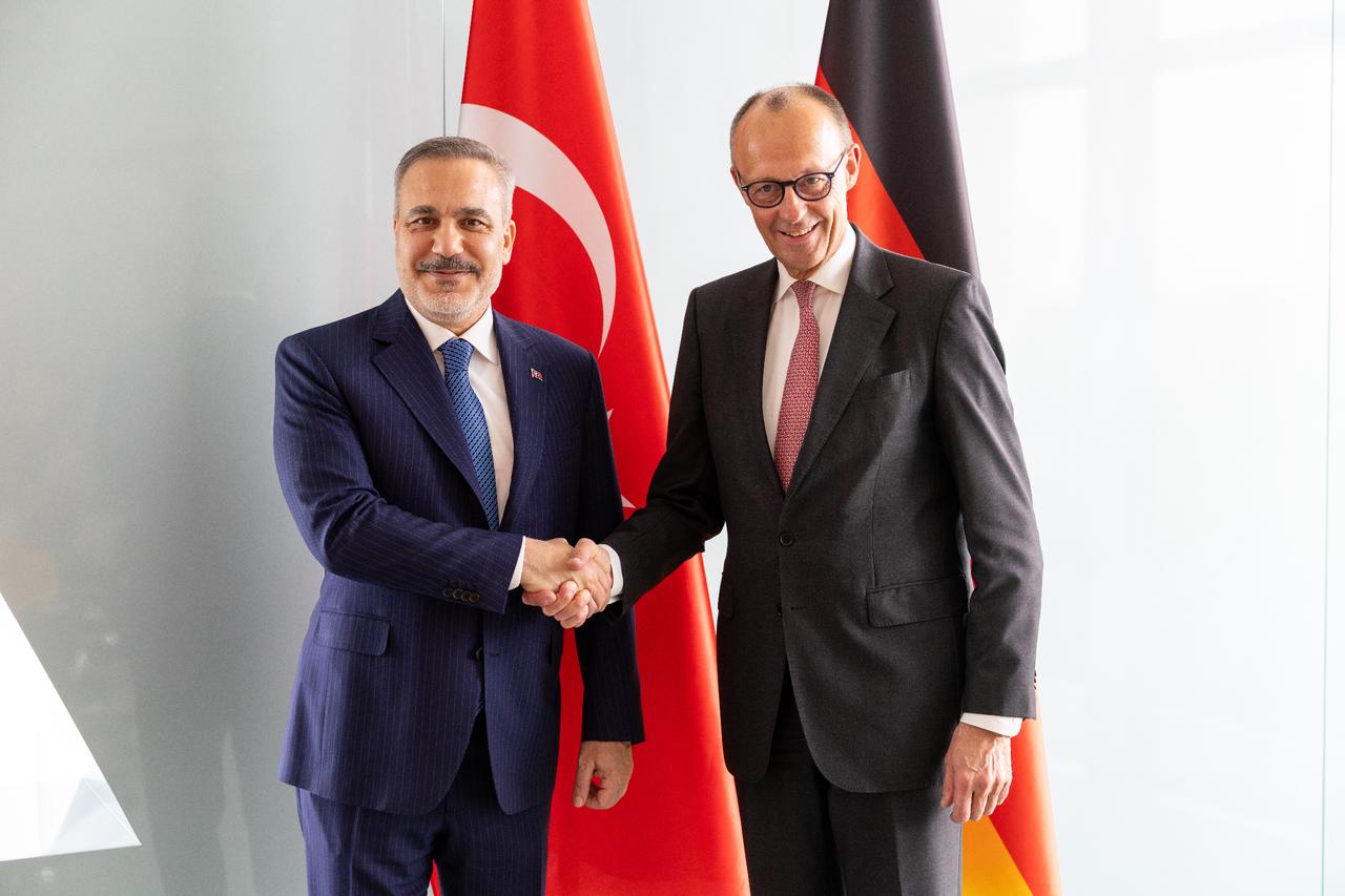Fidan urges EU to decouple Türkiye's accession process from politics in Berlin visit