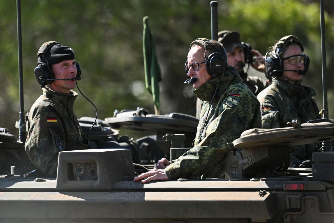 Republican defense leaders condemn planned US troop withdrawal from Germany