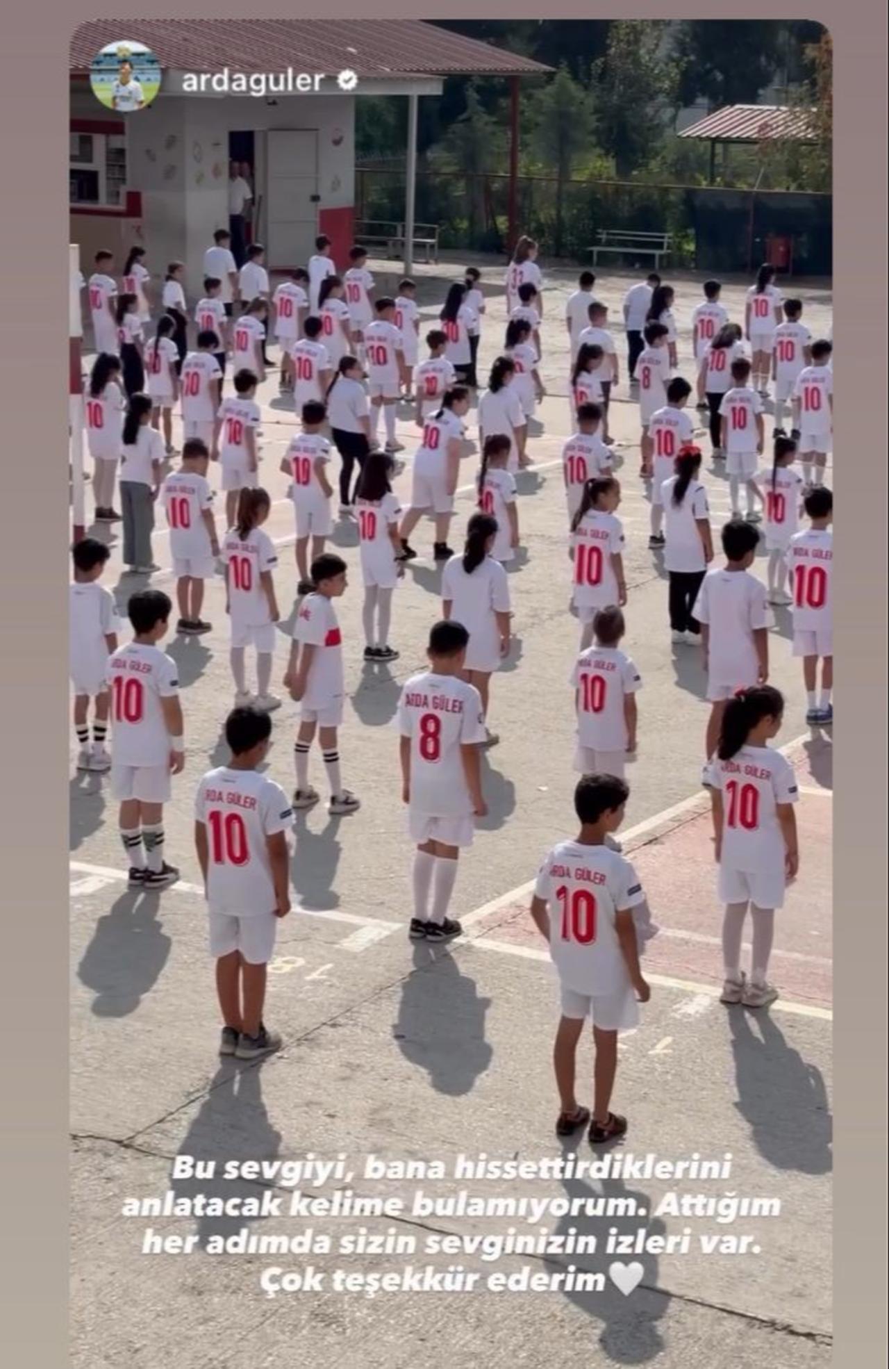 Arda Guler shared the moment on his social media account and thanked the children, saying, “In every step I take, there are traces of your love.” (IHA Photo)
