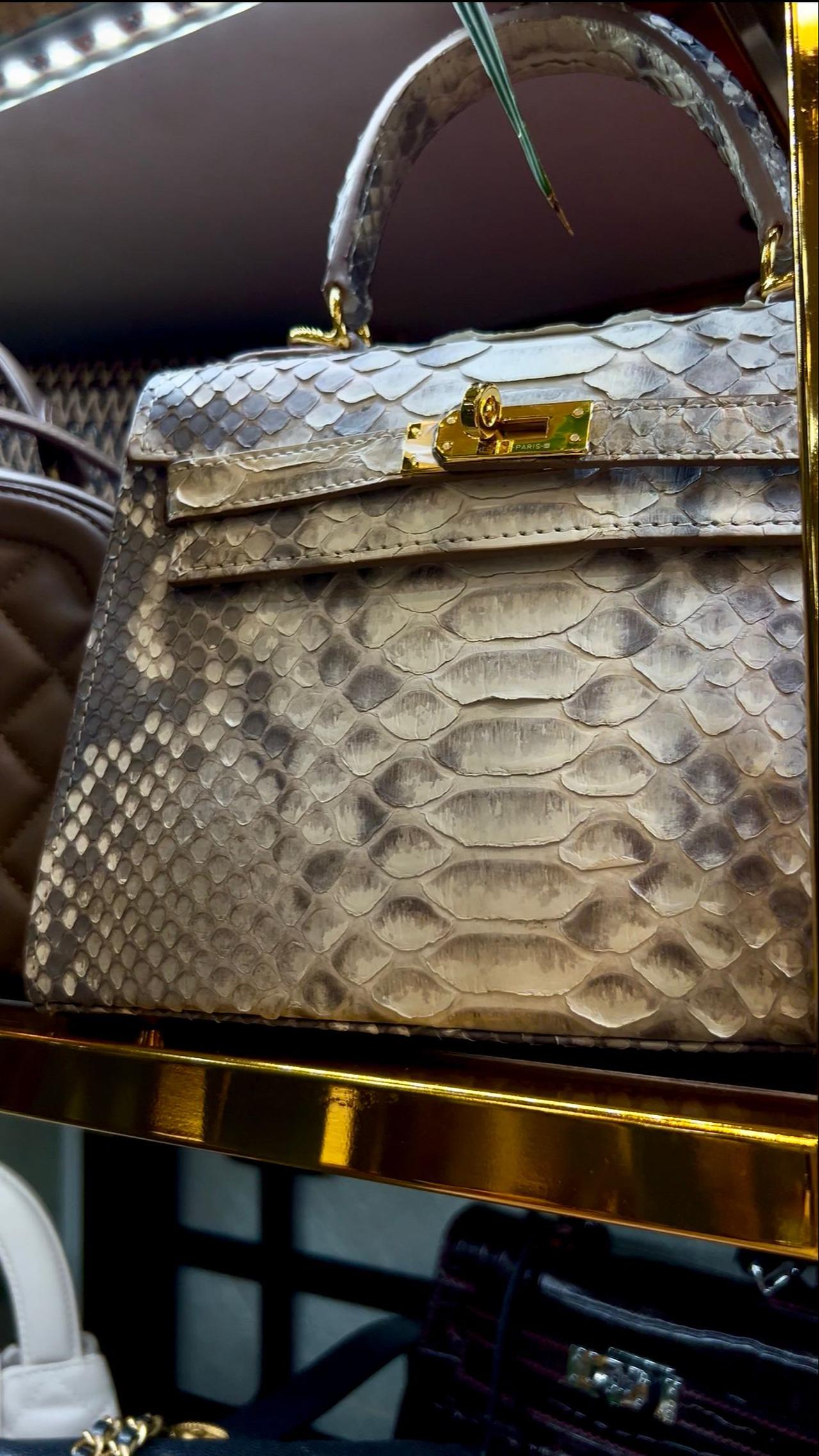 Inside the Grand Bazaar, certain replica handbags rival authentic luxury prices through handcrafted detailing and rare materials. (Photo by Türkiye Today)