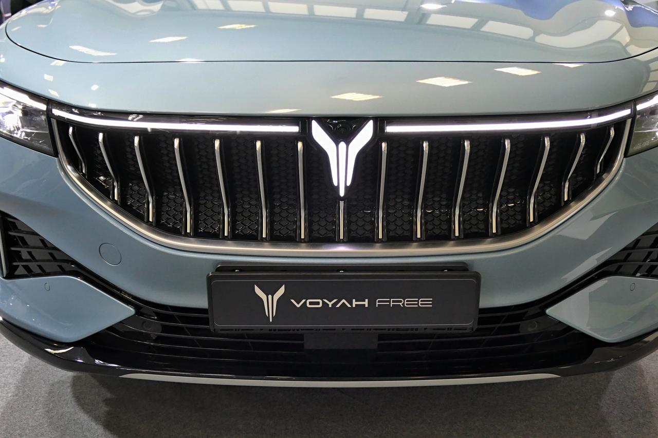 Stellantis, Dongfeng set up Europe venture to build Chinese EVs in France Image