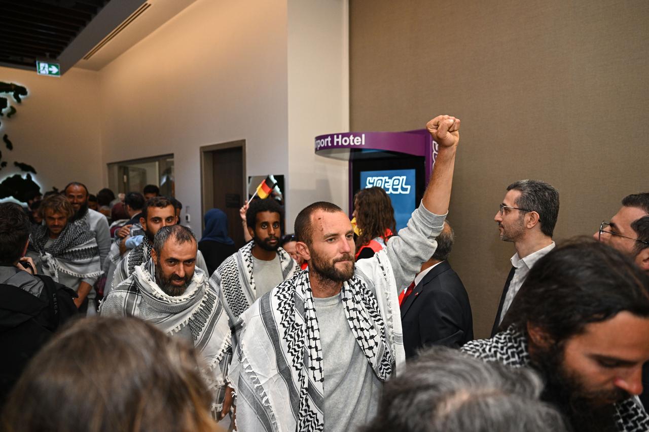 Members of Global Sumud Flotilla, who were detained by Israel in international waters, are welcomed at the Istanbul Airport's VIP Hall by their relatives and numerous officials in Istanbul, Türkiye on May 21, 2026. (AA Photo)