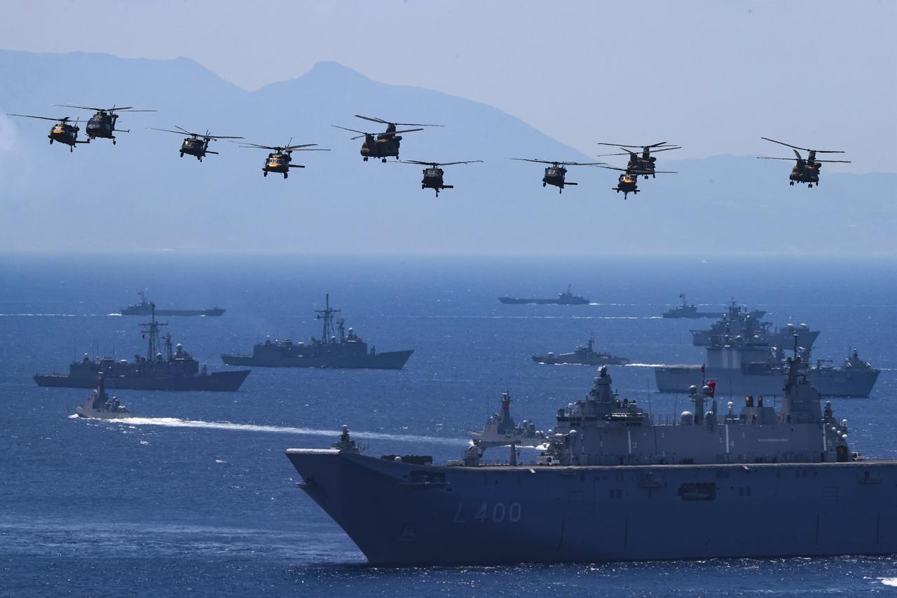'Türkiye is doing an outstanding job,' says NATO's deputy chief 