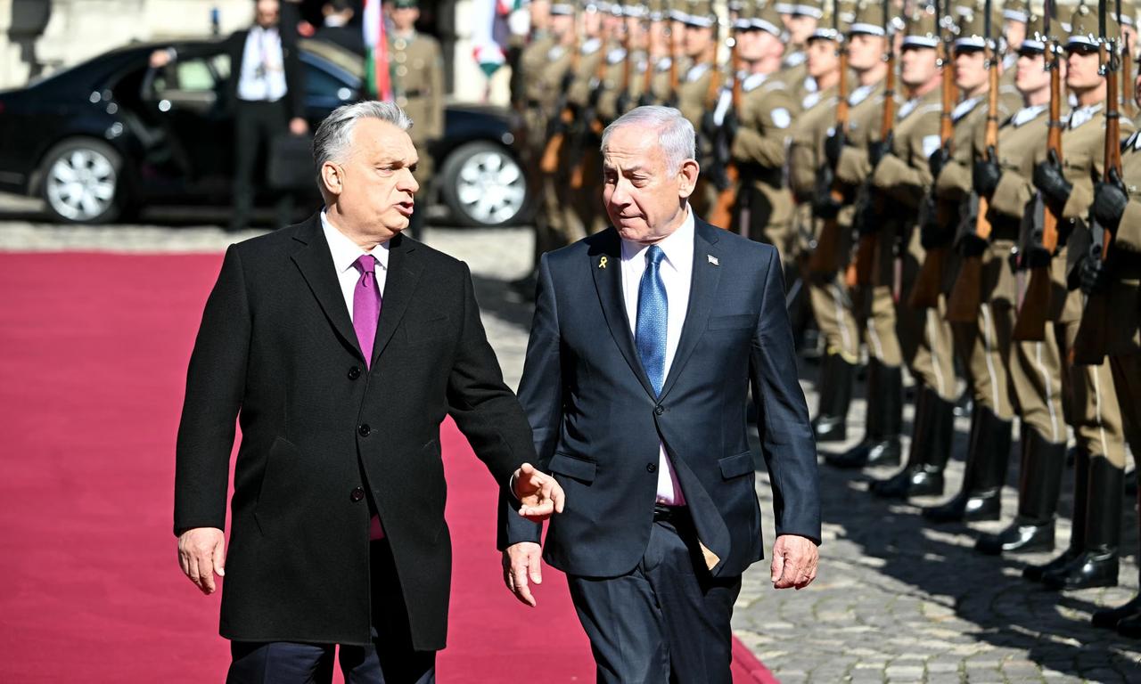 Hungary's Prime Minister Viktor Orban (L) and Israeli Prime Minister Benjamin Netanyahu review a military honor guard in Budapest, Hungary, April 3, 2025. (AFP Photo)