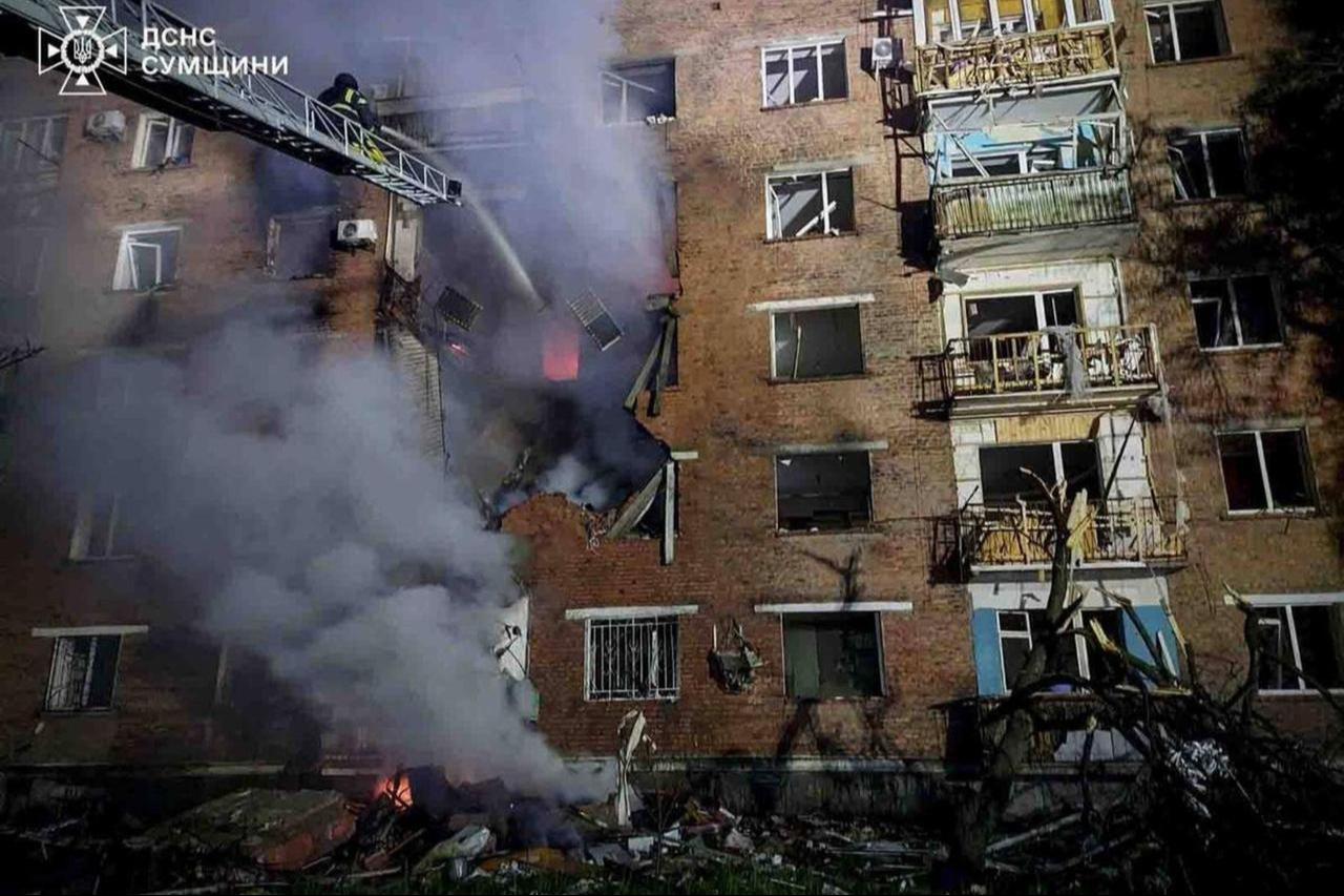 Image shows rescuers extinguishing a fire at the site of an air attack in Konotop, Sumy region, Ukraine, on May 20, 2026, amid the Russian invasion of Ukraine. (AFP Photo)