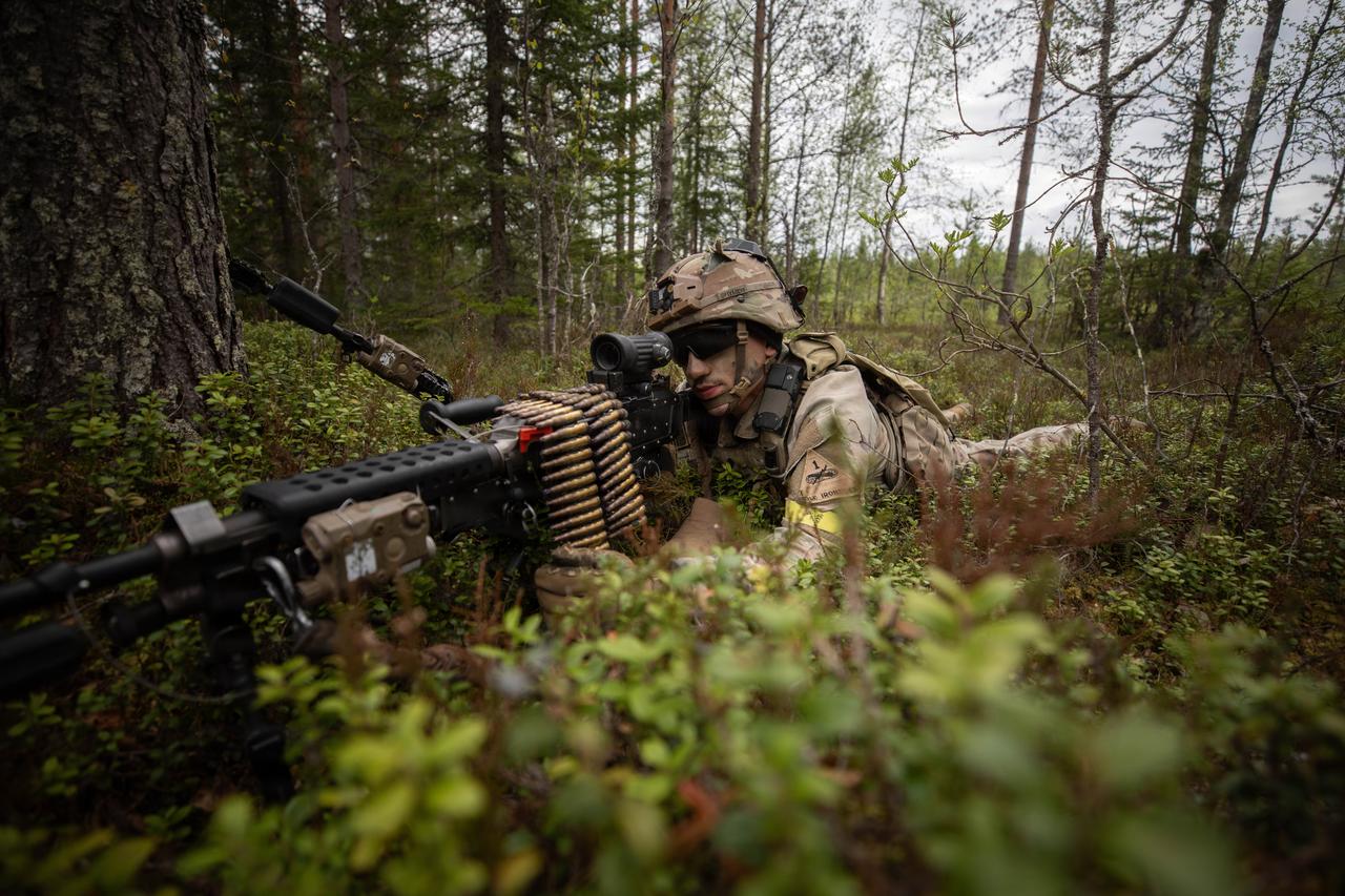 U.S. Army Spc. pulls security after an attack on British paratroopers during a force-on-force exercise at Vuosanka Training Area, Finland, May 19, 2026. (Photo via U.S. Army Reserve)