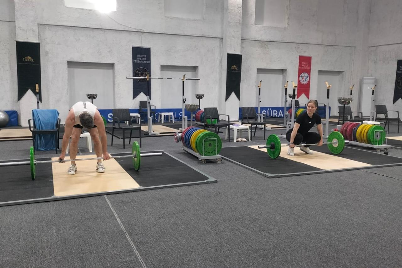 Climate, resort-style recovery draw European weightlifting clubs to Antalya