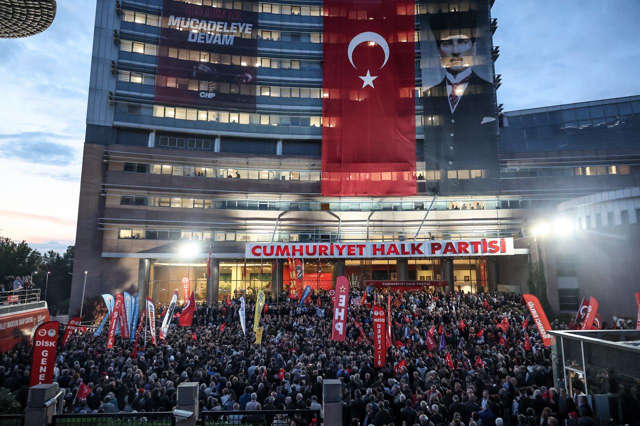 Kilicdaroglu and Ozel speak by phone as YSK rejects CHP appeal 