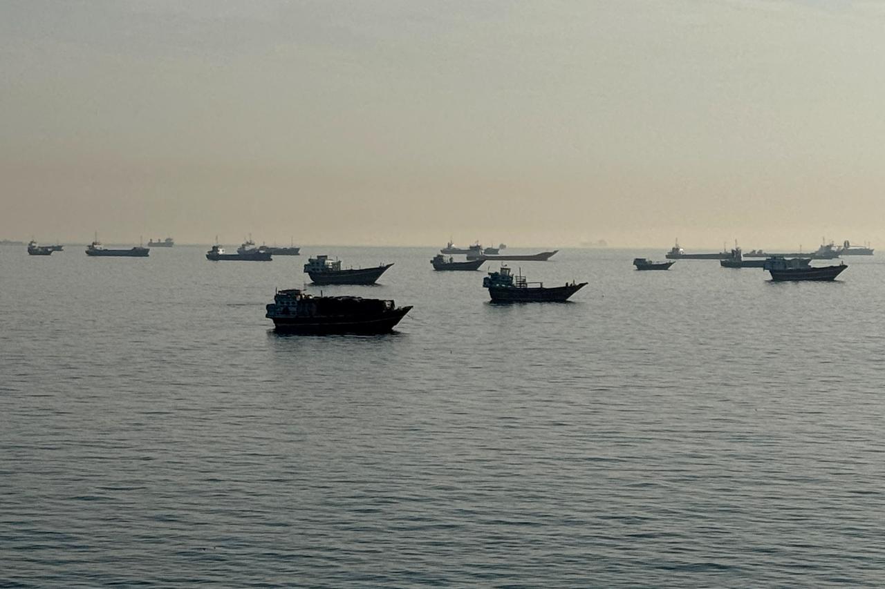 Proposed US-Iran deal involves opening Hormuz during 60-day ceasefire extension