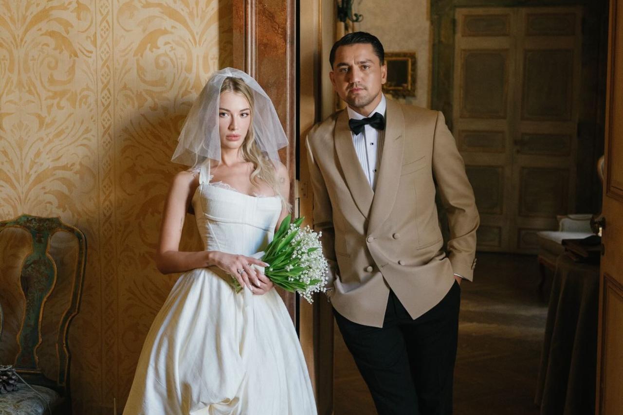 Fenerbahce winger Cengiz Under marries influencer Bilge Yenigul in Rome