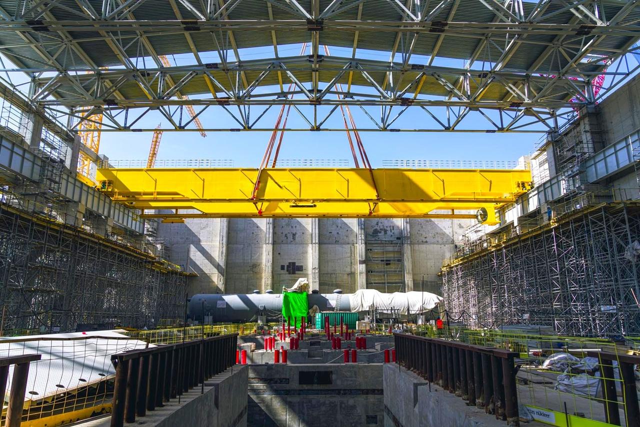 An aerial view of the main overhead crane installed in the turbine hall of the third power unit at Akkuyu Nuclear Power Plant in Mersin, Türkiye, May 10, 2026. (Akkuyu Nuclear Power Plant/HO/AA Photo)
